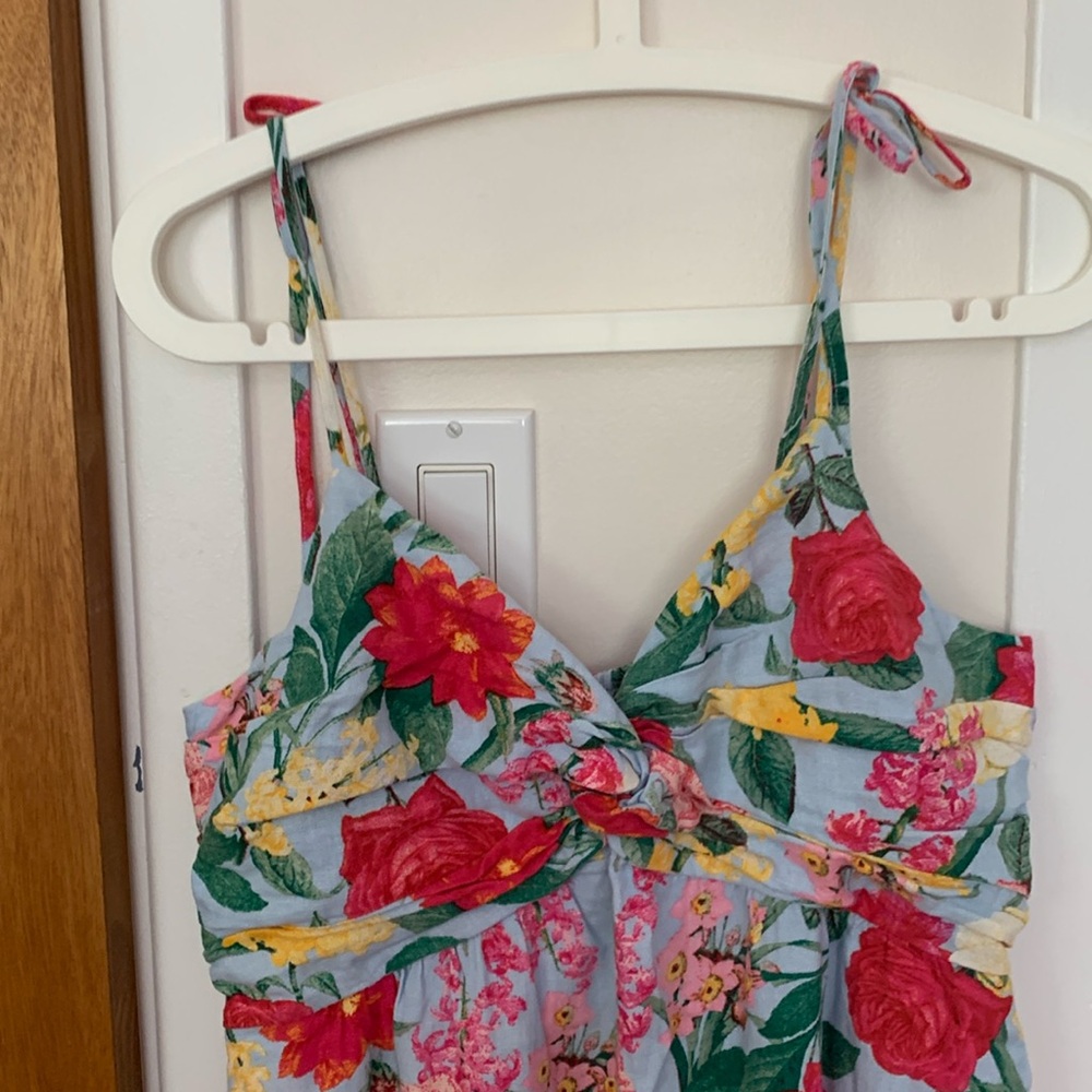 Floral pant suit